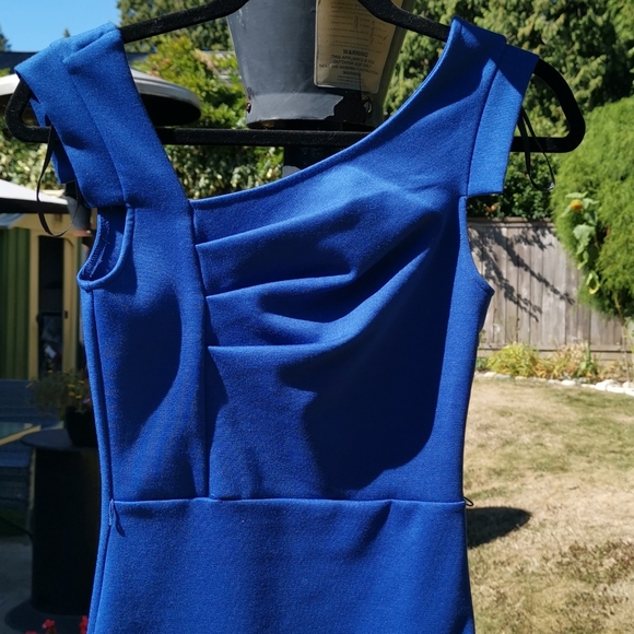 Bebe Asymmetrical Blue Dress - Picture 3 of 9